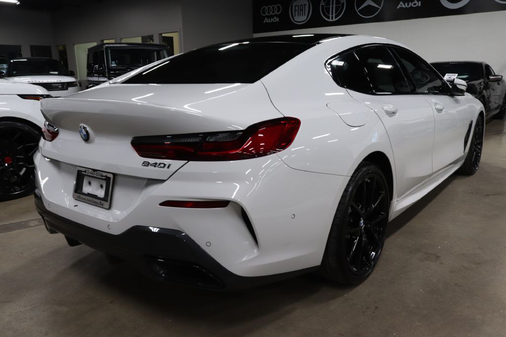 2024 BMW 8 Series Image 5