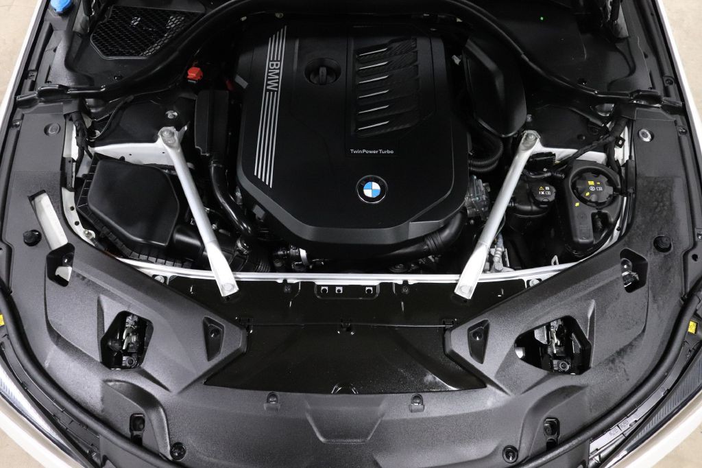 2024 BMW 8 Series Image 34
