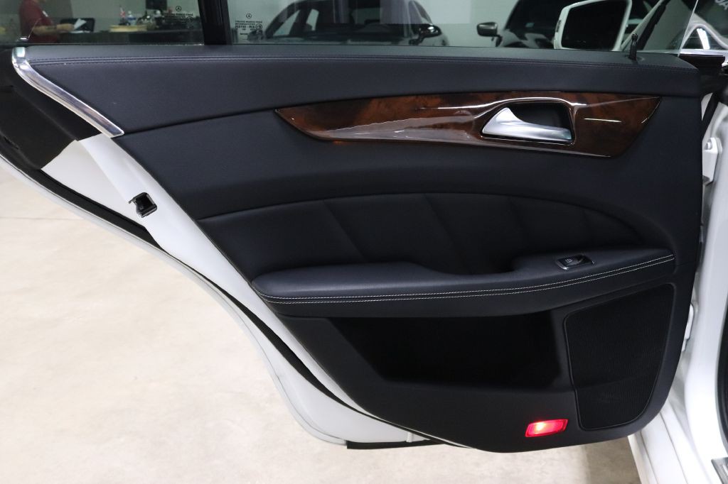 2014 Mercedes-Benz CLS-Class Image 21