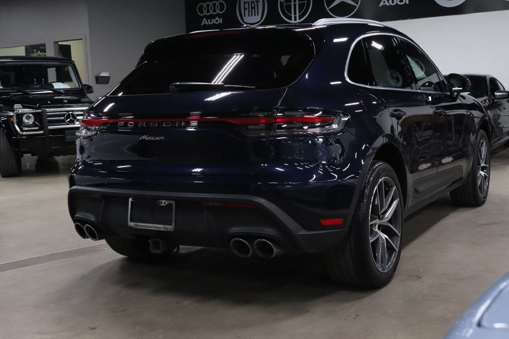 2023 Porsche Macan Image 5