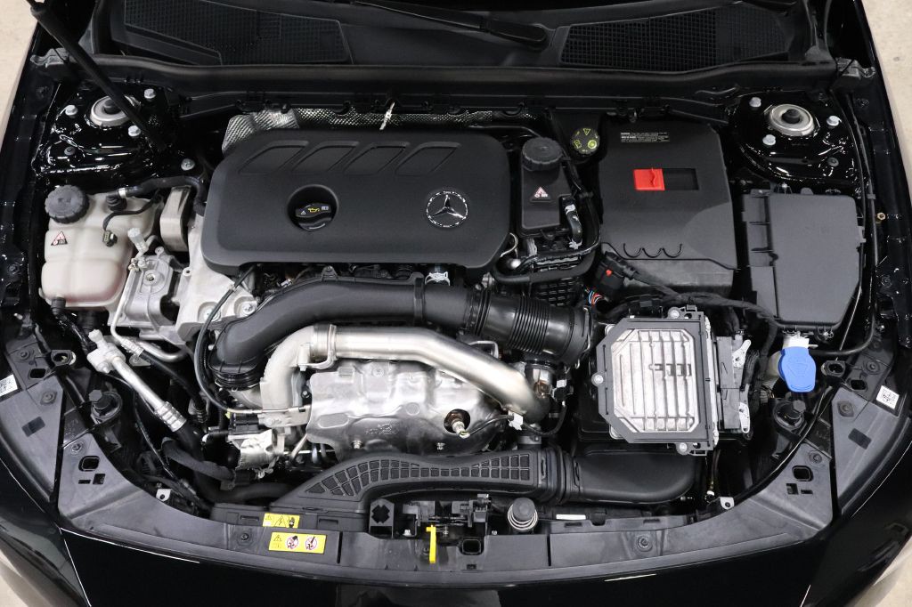 2024 Mercedes-Benz CLA-Class Image 32
