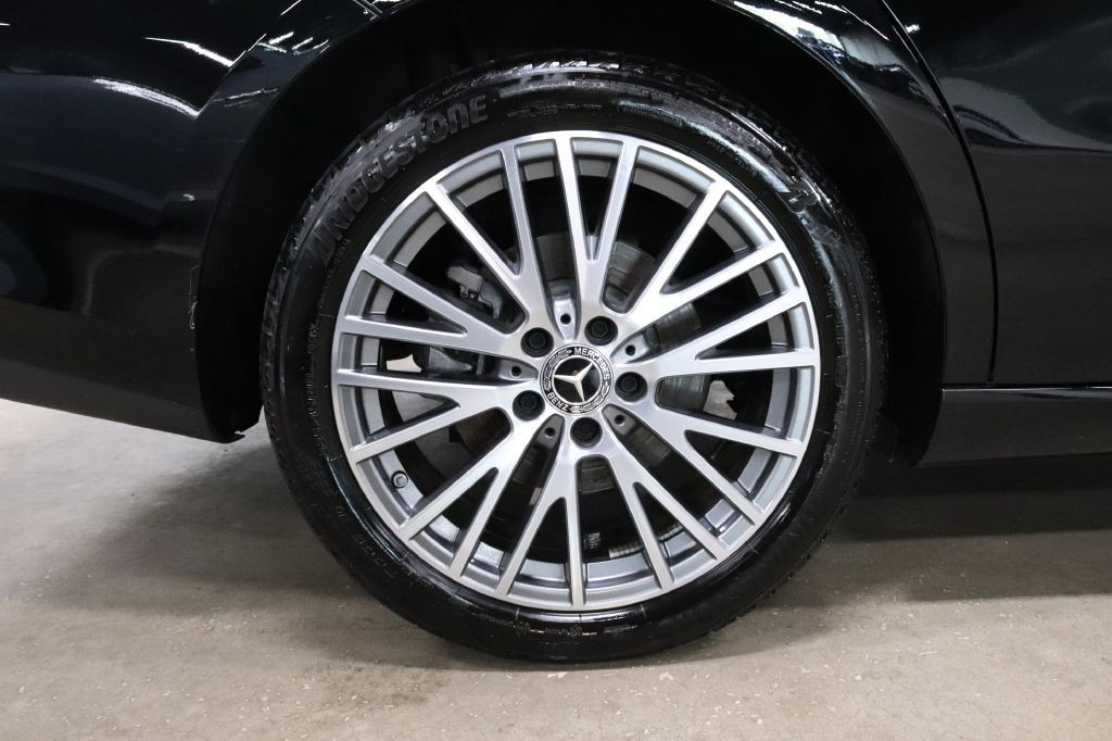 2024 Mercedes-Benz CLA-Class Image 35