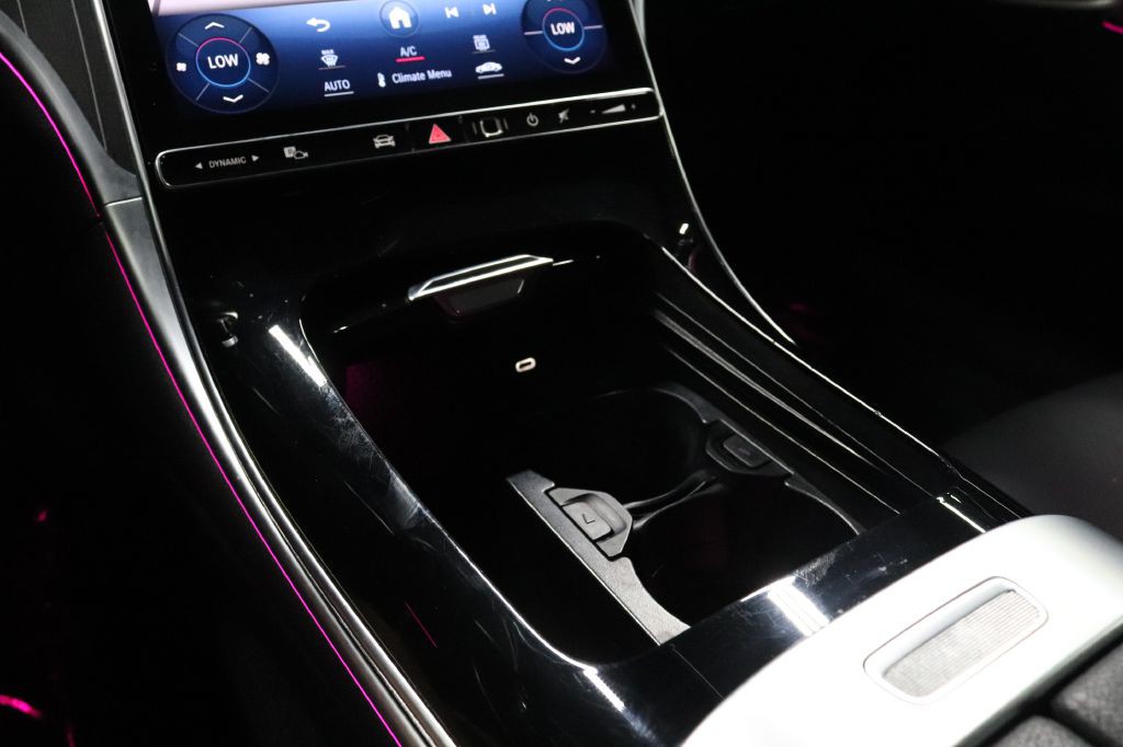 2023 Mercedes-Benz C-Class Image 15
