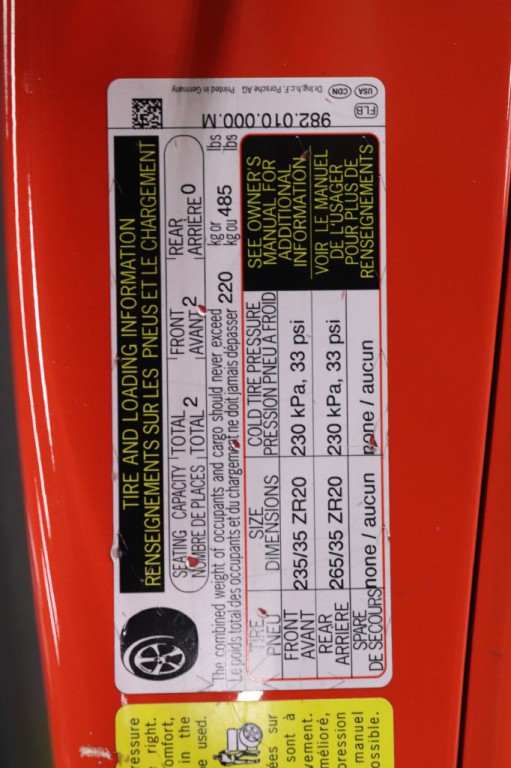 2019 Porsche Cayman Image 32
