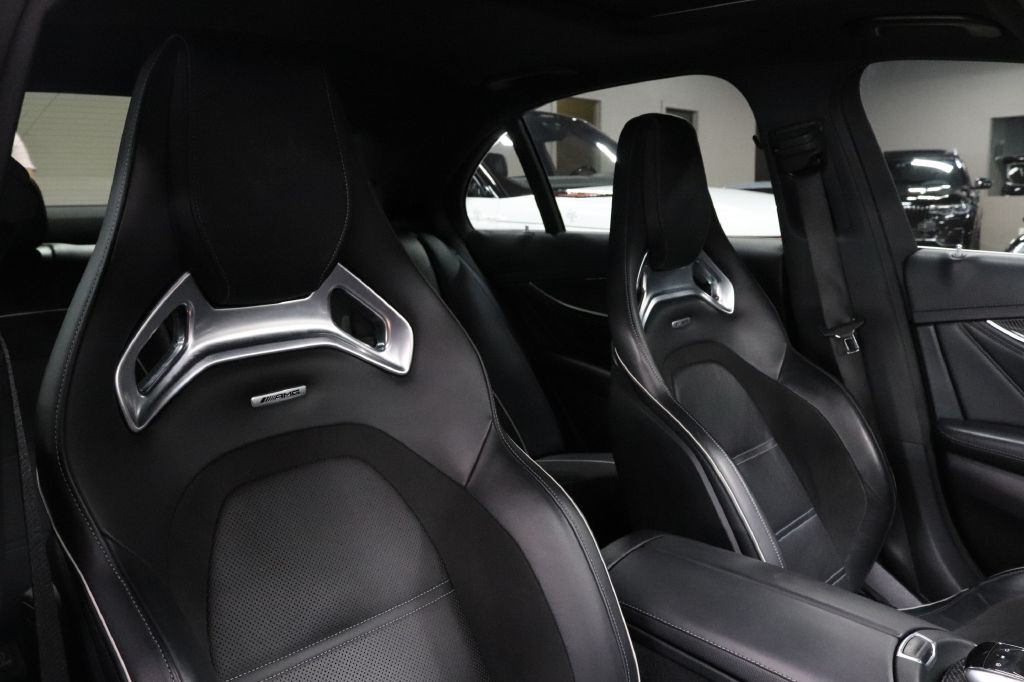 2018 Mercedes-Benz E-Class Image 31