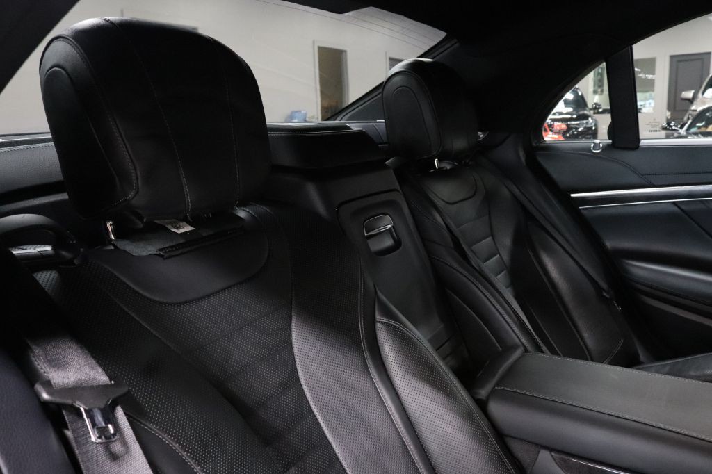 2020 Mercedes-Benz S-Class Image 30