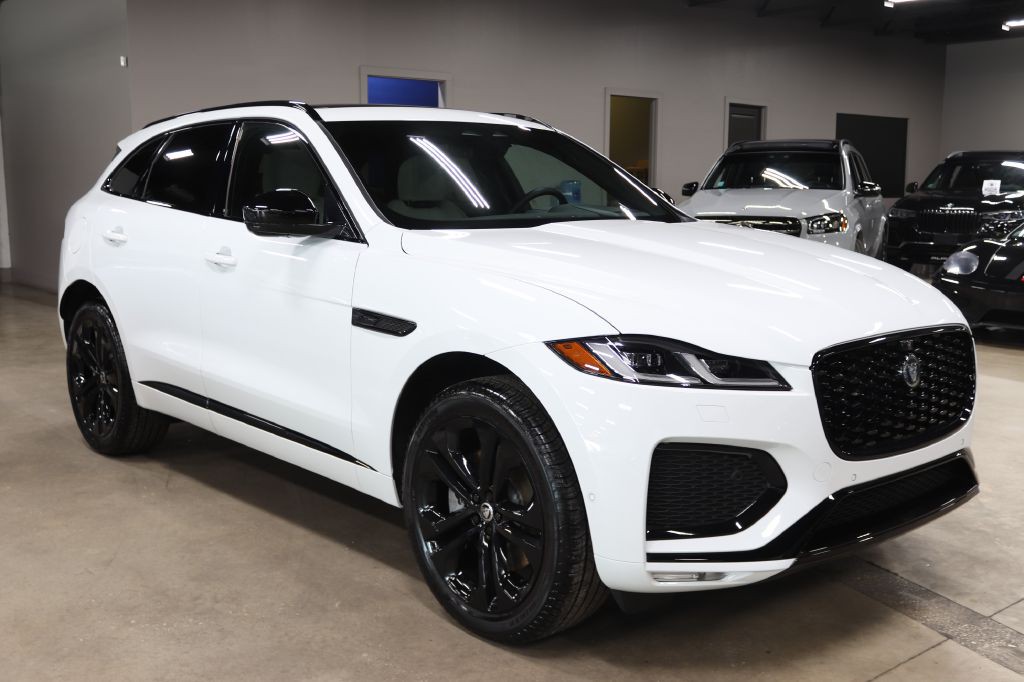 2026 Jaguar F-PACE Image 6