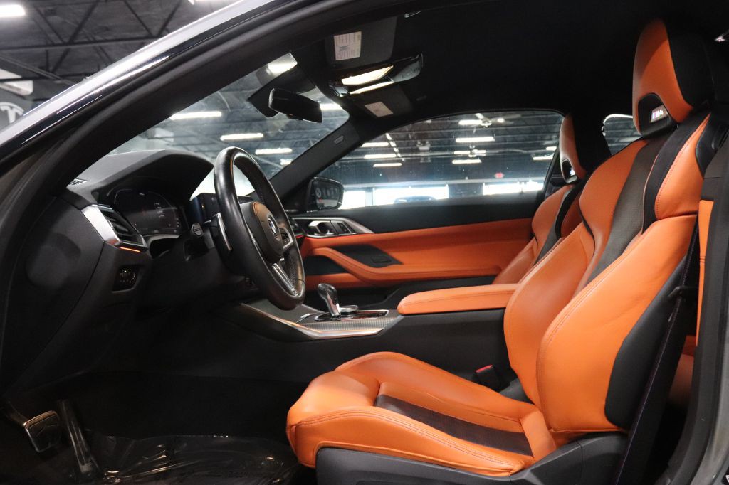 2022 BMW M4 Image 9