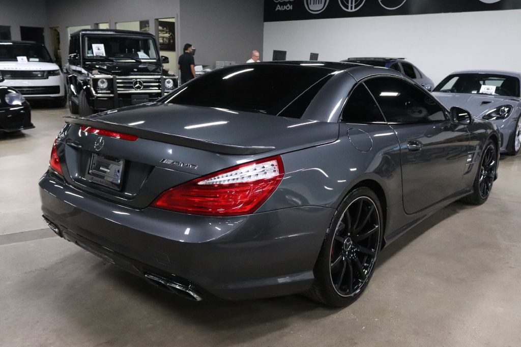 2015 Mercedes-Benz SL-Class Image 9