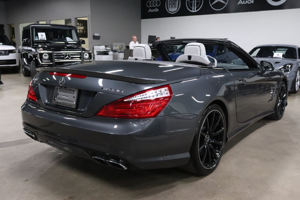 2015 Mercedes-Benz SL-Class Image 10