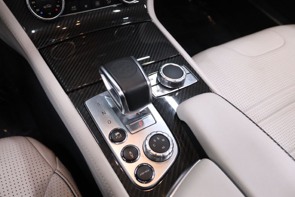 2015 Mercedes-Benz SL-Class Image 30