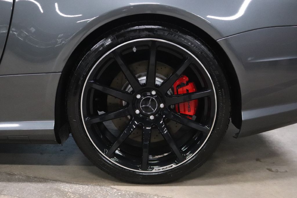 2015 Mercedes-Benz SL-Class Image 38