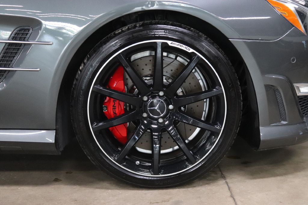 2015 Mercedes-Benz SL-Class Image 40