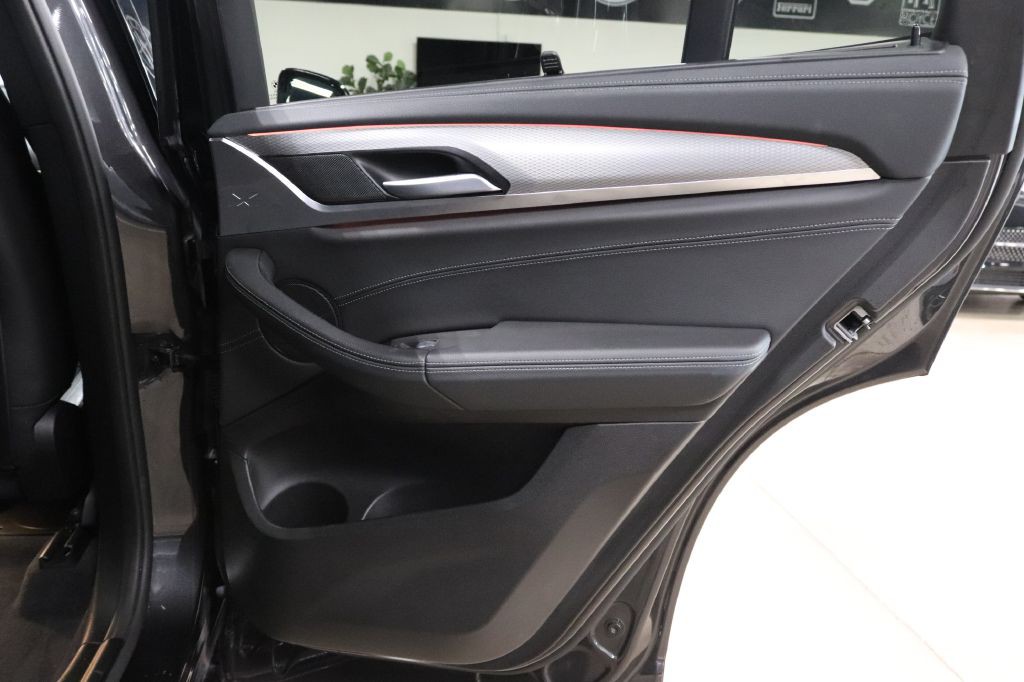 2021 BMW X3 Image 17