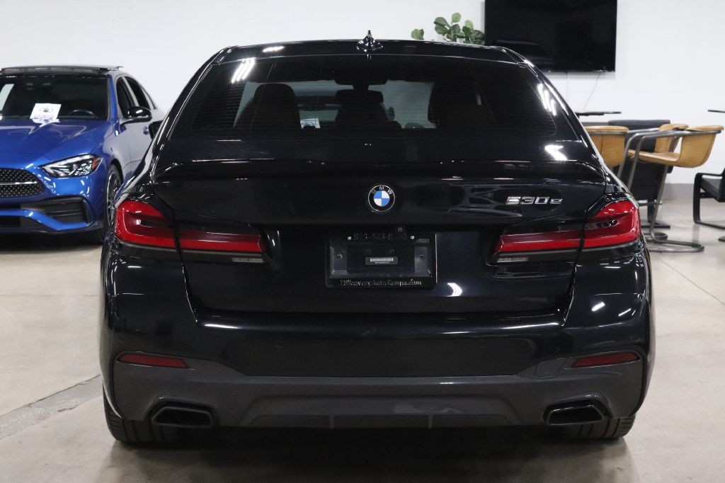 2021 BMW 5 Series Image 4