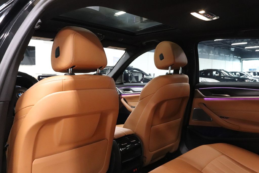 2021 BMW 5 Series Image 15