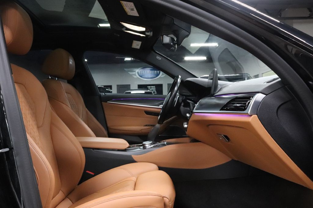 2021 BMW 5 Series Image 22