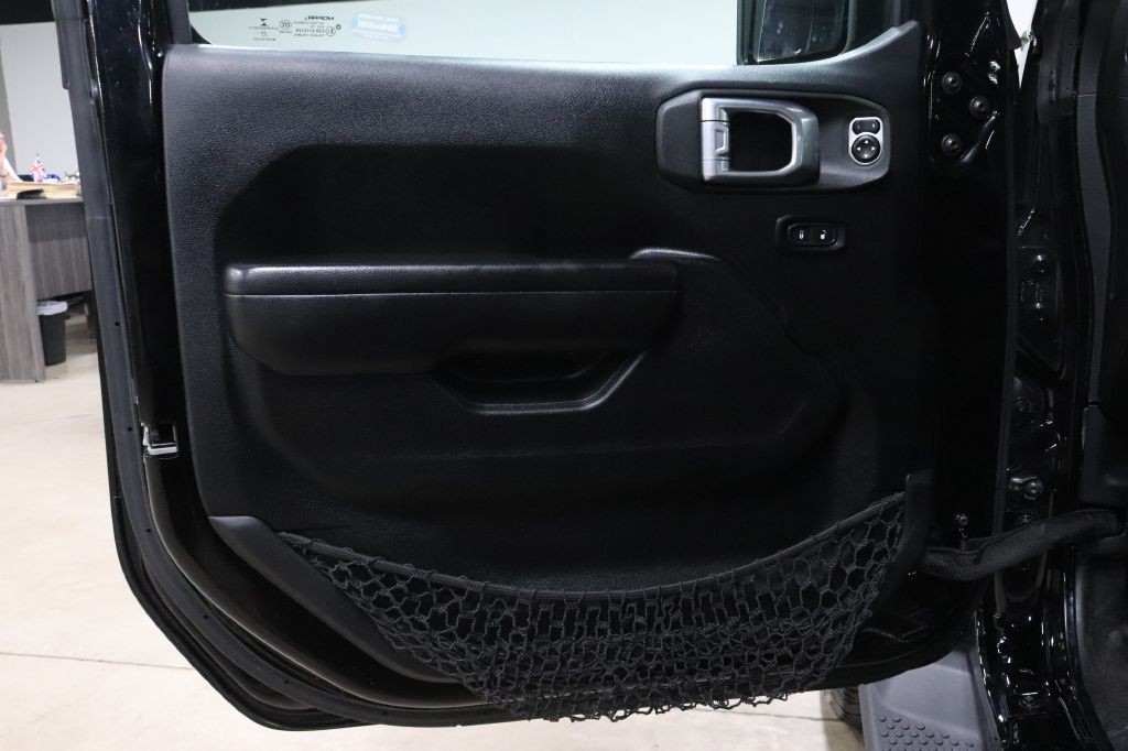 2021 Jeep Wrangler Unlimited Image 8