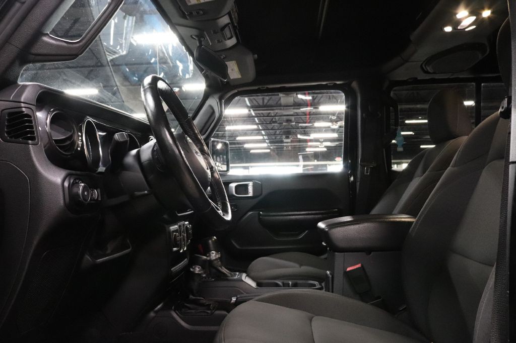 2021 Jeep Wrangler Unlimited Image 9
