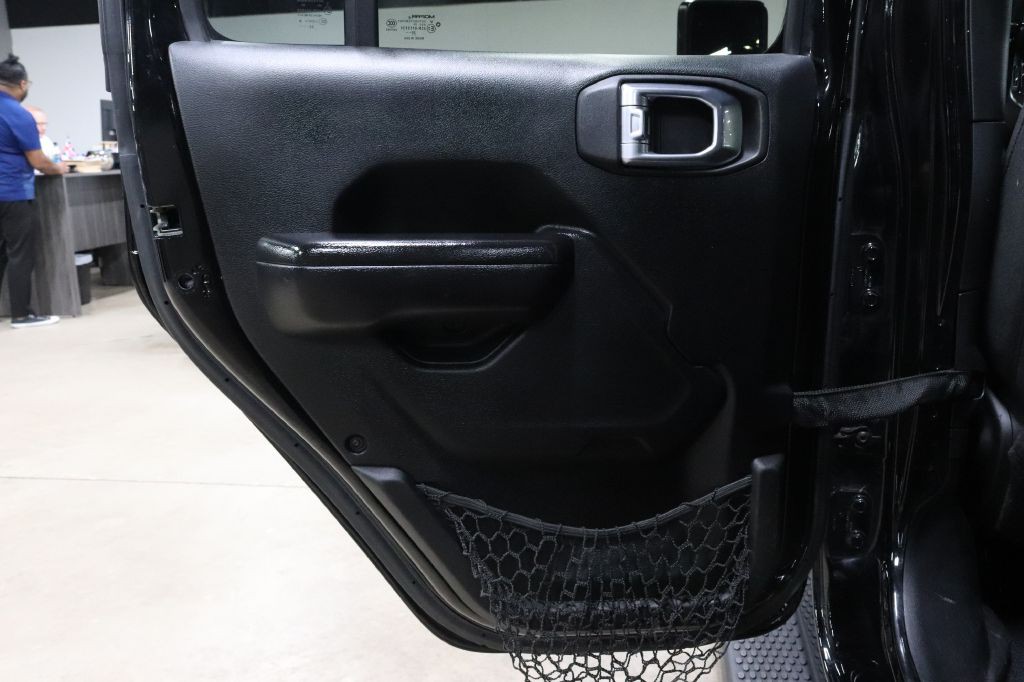 2021 Jeep Wrangler Unlimited Image 12