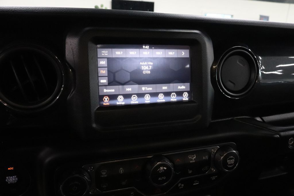 2021 Jeep Wrangler Unlimited Image 30