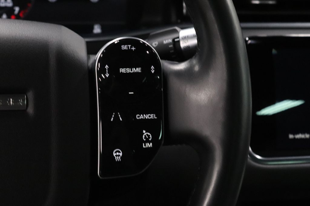 2020 Land Rover Range Rover Evoque Image 28