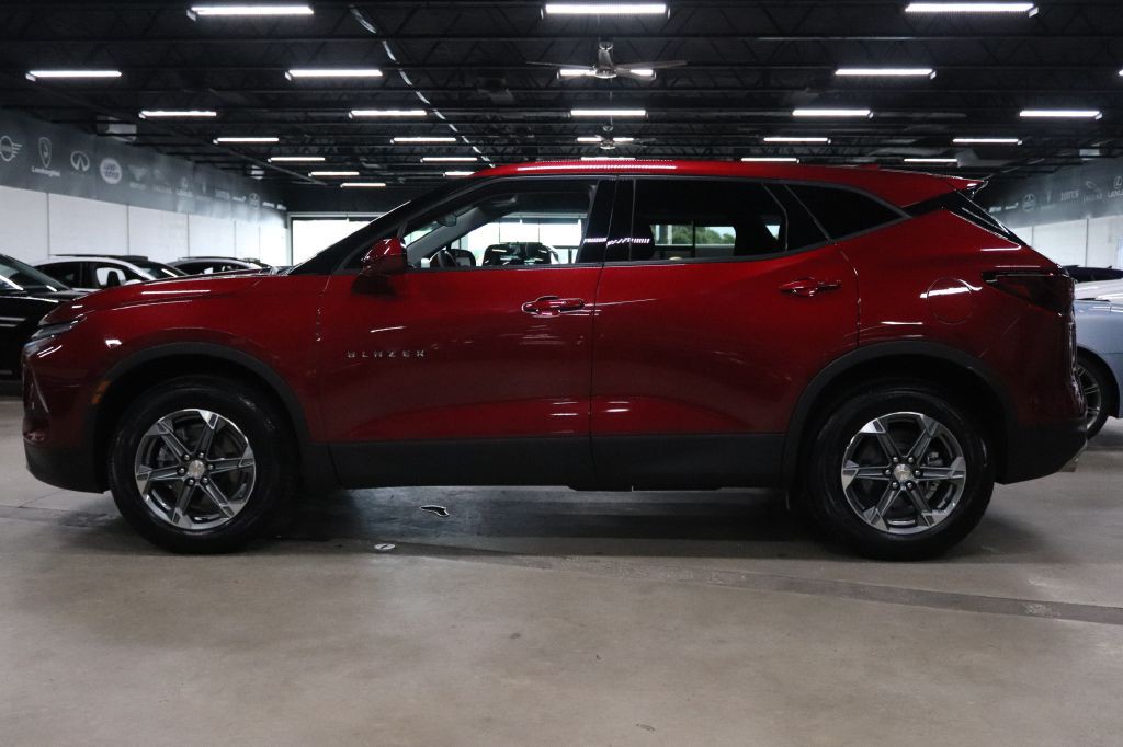 2023 Chevrolet Blazer Image 2