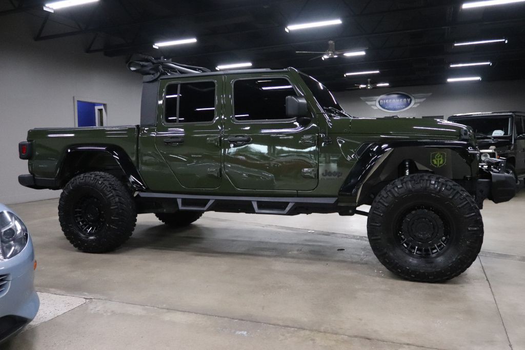 2022 Jeep Gladiator Image 12