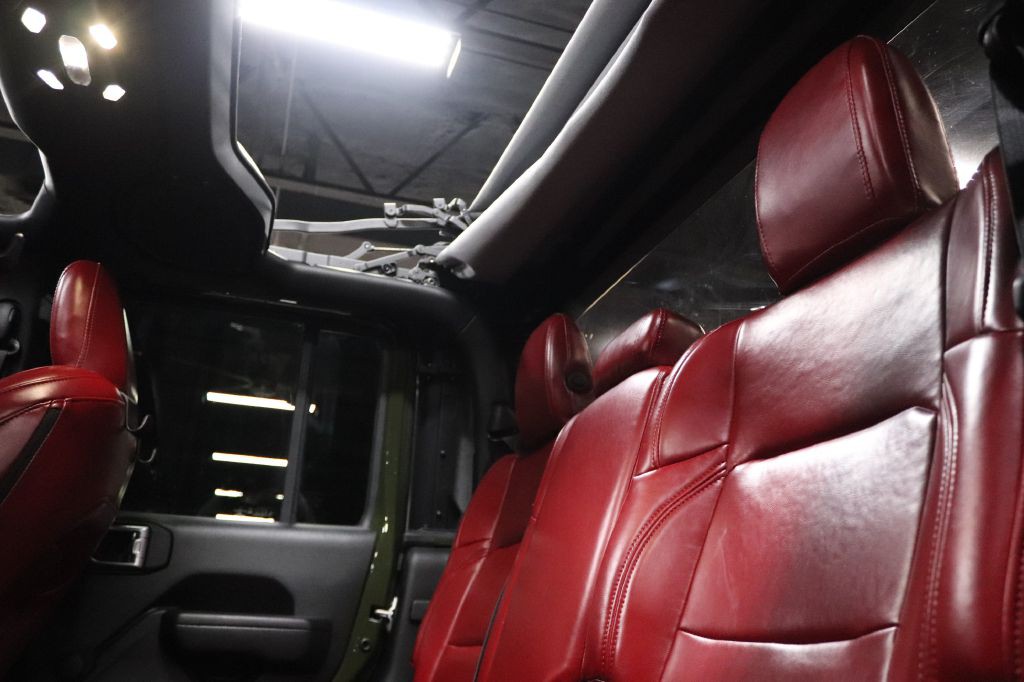 2022 Jeep Gladiator Image 32