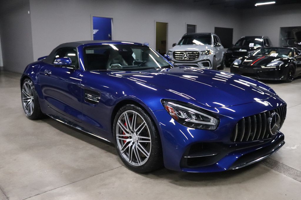2020 Mercedes-Benz AMG GT Image 13
