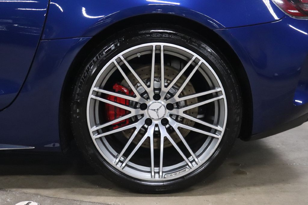 2020 Mercedes-Benz AMG GT Image 39