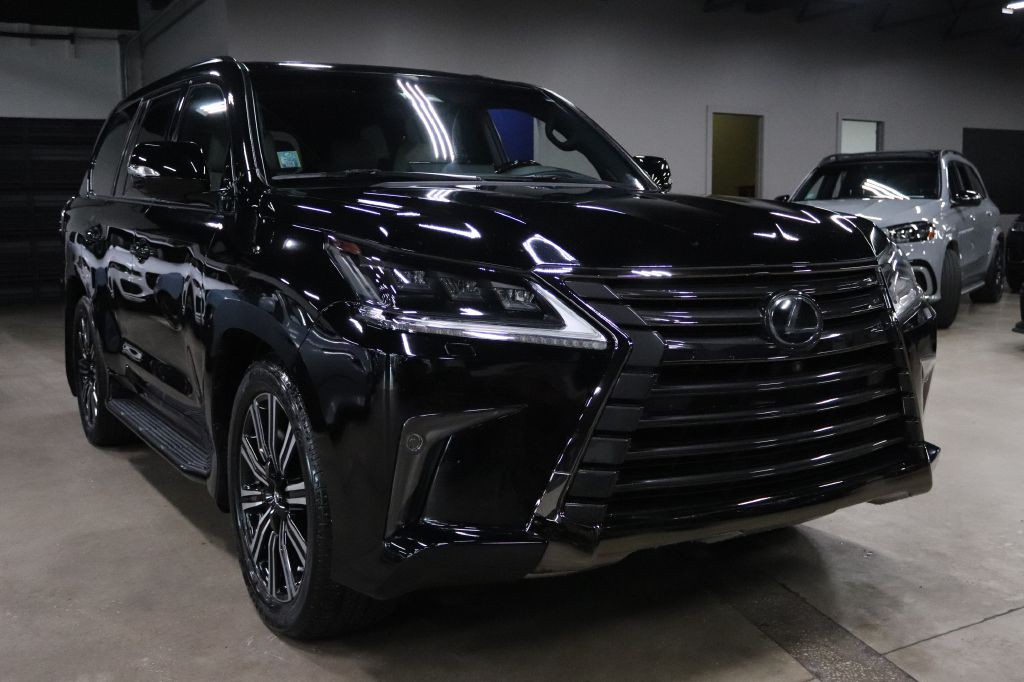 2019 Lexus LX Image 7