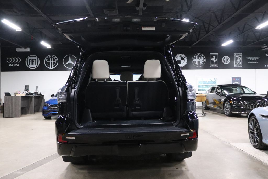 2019 Lexus LX Image 28