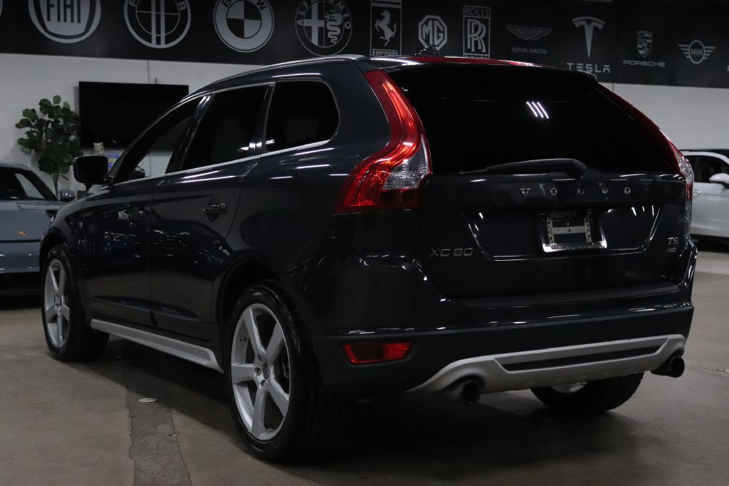 2011 Volvo XC60 Image 3