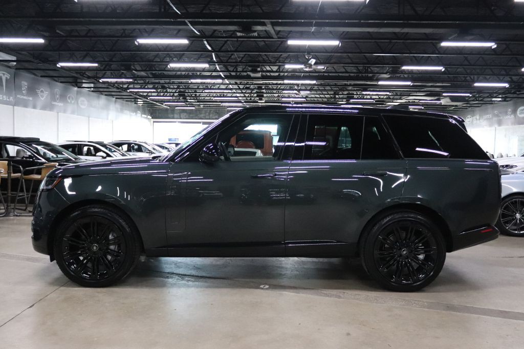 2023 Land Rover Range Rover Image 2