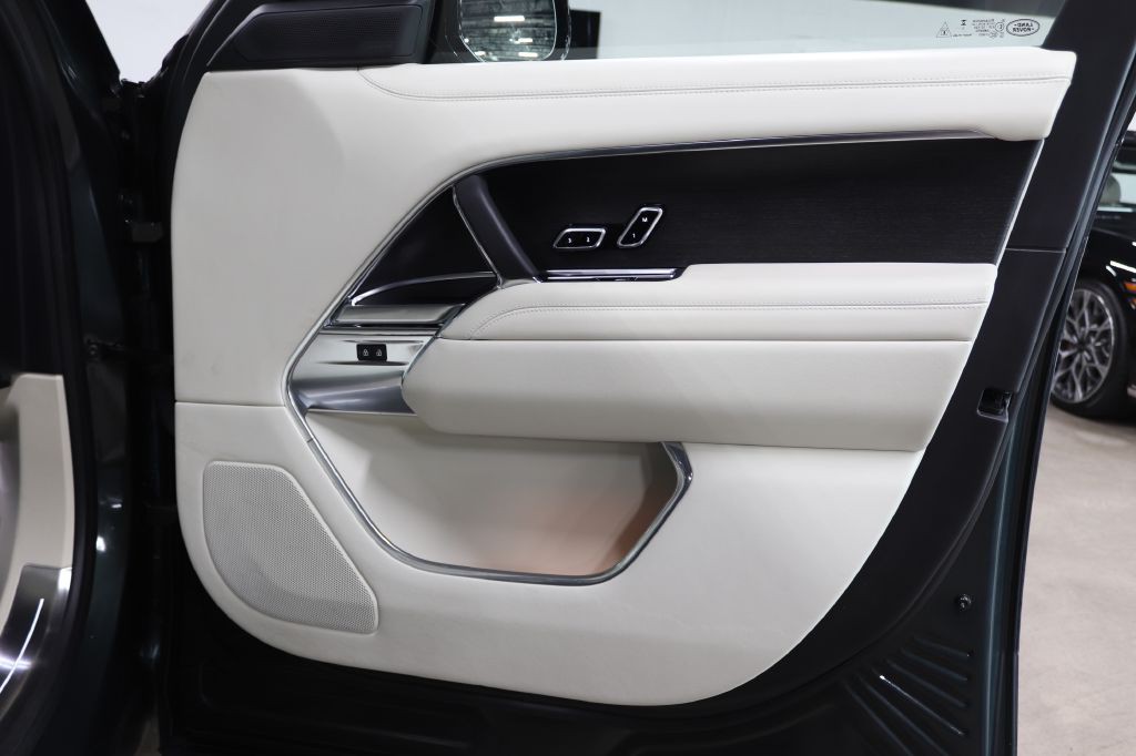 2023 Land Rover Range Rover Image 22