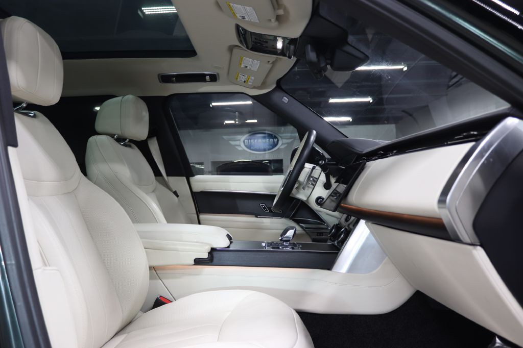 2023 Land Rover Range Rover Image 23