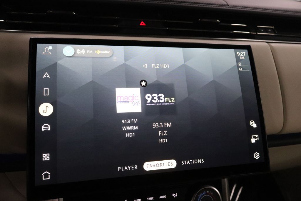 2023 Land Rover Range Rover Image 33