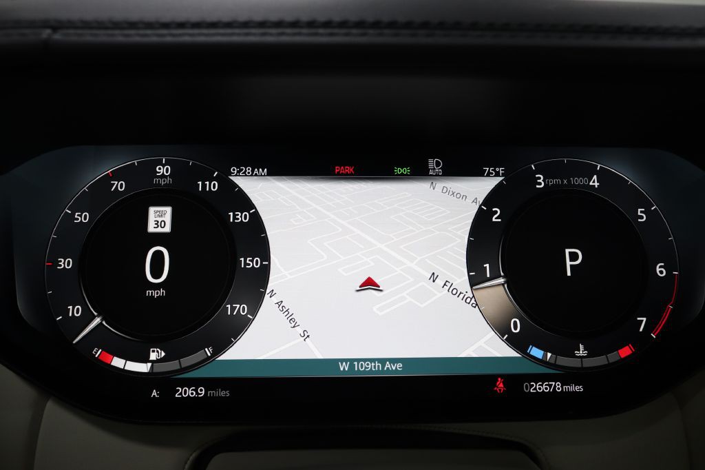 2023 Land Rover Range Rover Image 35