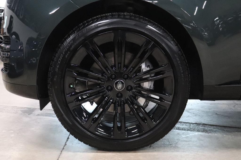 2023 Land Rover Range Rover Image 37