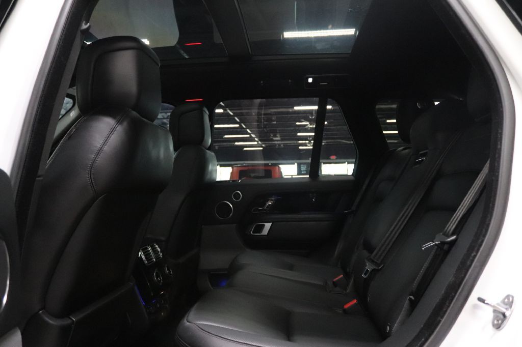 2021 Land Rover Range Rover Image 14