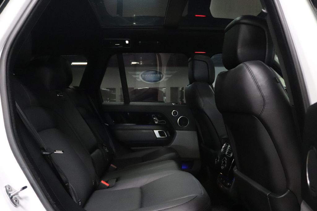 2021 Land Rover Range Rover Image 19