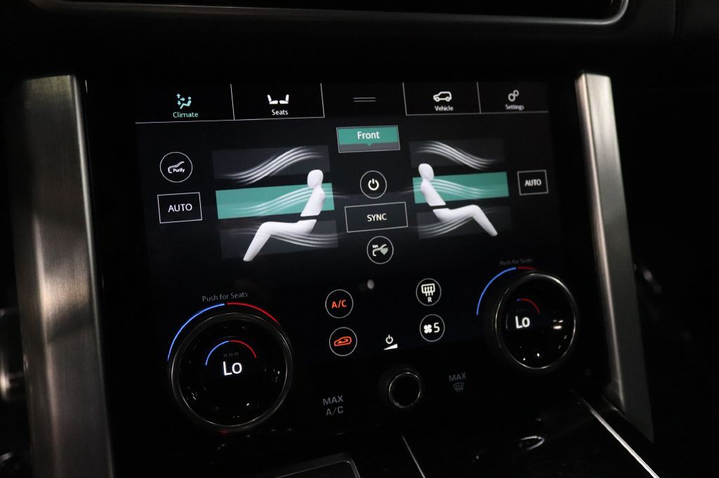 2021 Land Rover Range Rover Image 32