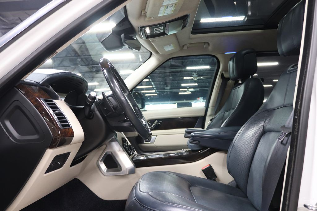 2019 Land Rover Range Rover Image 10