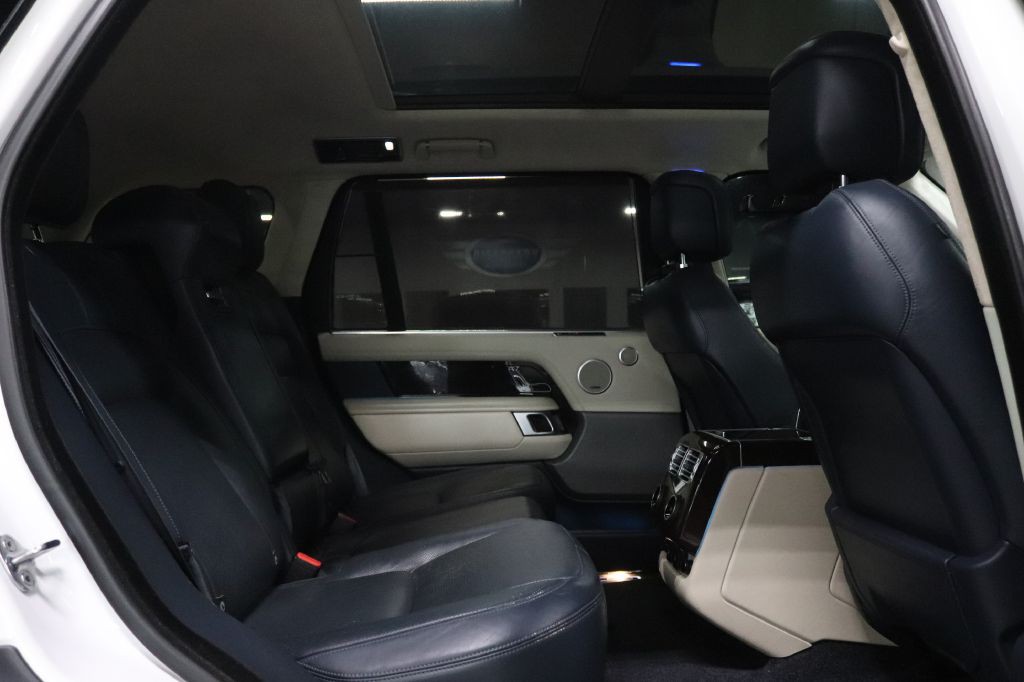 2019 Land Rover Range Rover Image 19