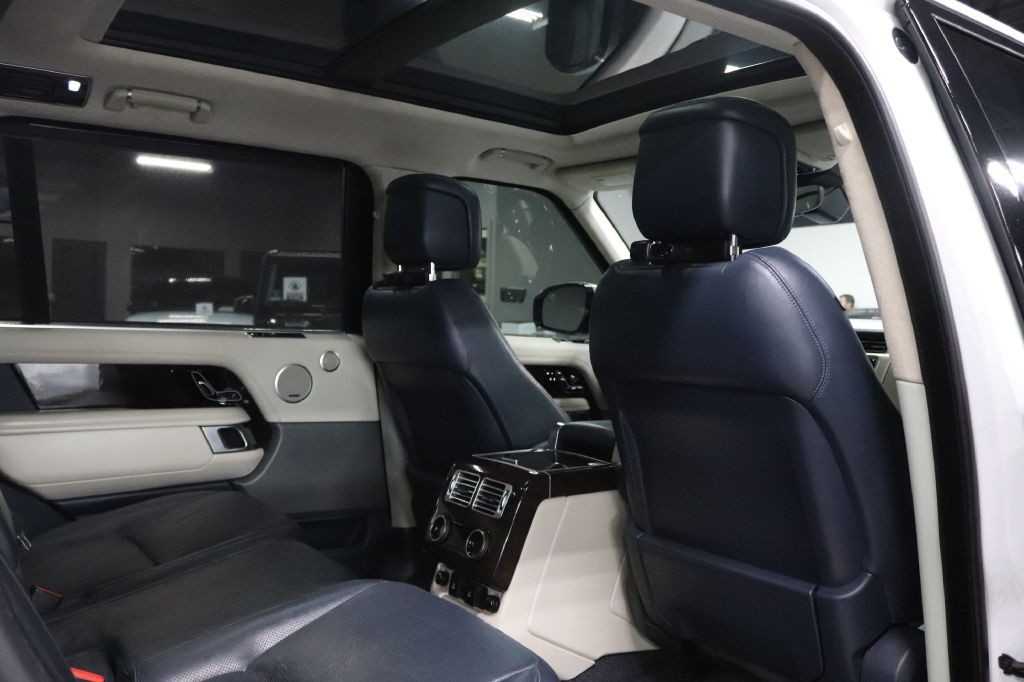 2019 Land Rover Range Rover Image 21