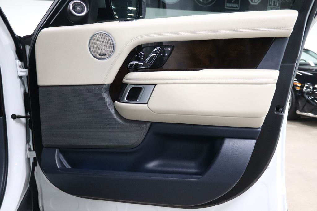 2019 Land Rover Range Rover Image 22