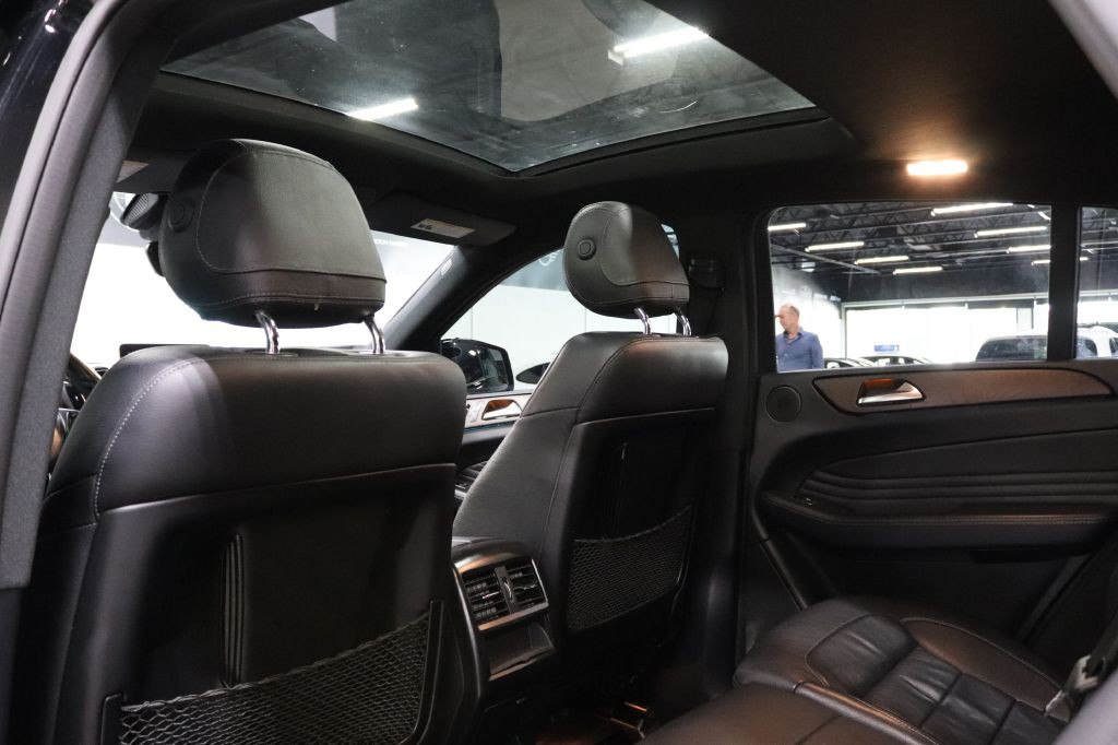 2017 Mercedes-Benz GLE-Class Image 16