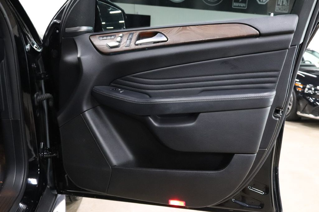 2017 Mercedes-Benz GLE-Class Image 22