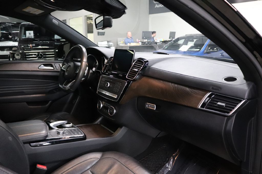 2017 Mercedes-Benz GLE-Class Image 25